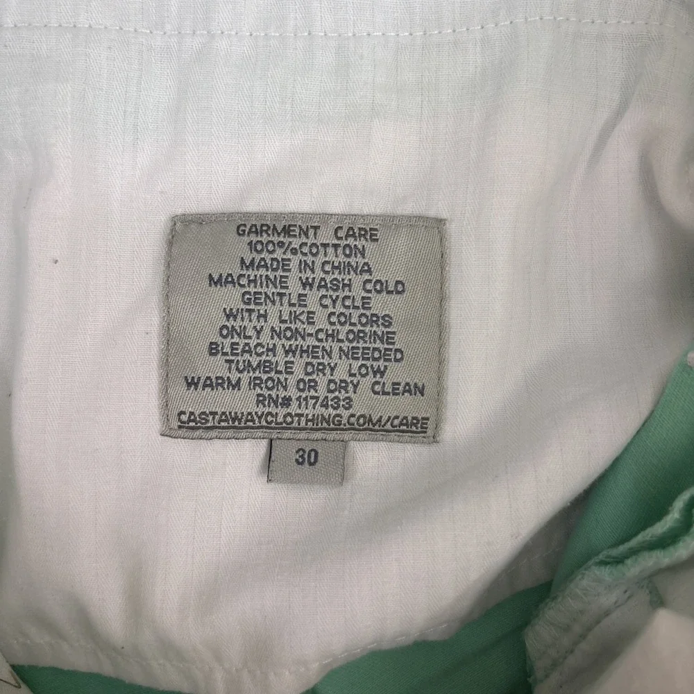 Castaway Nantucket Shorts Mens Size 30 All Over Shamrocks Clover St Patrick